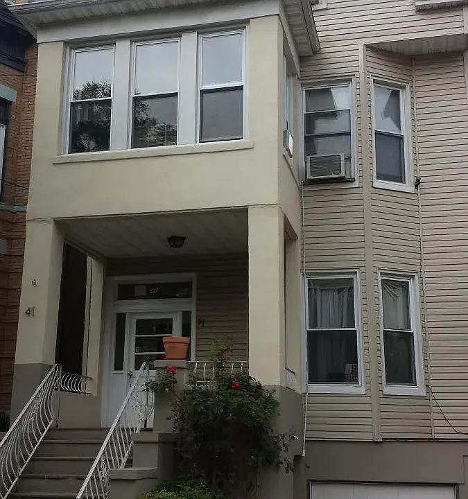 41 Cooper Pl #3