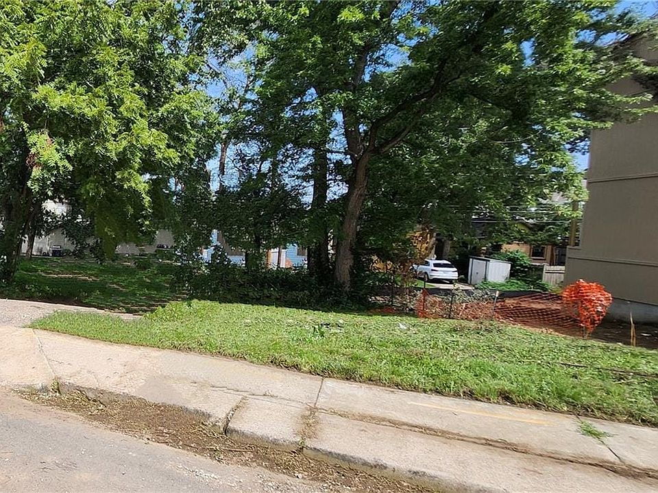 1st image of 1819 Mercier St