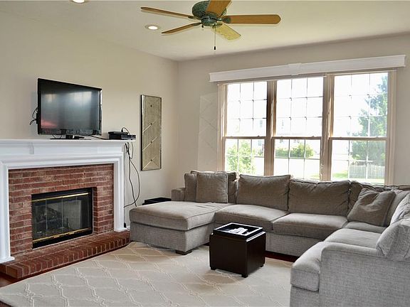 5th image of 8551 Shorthorn Dr
