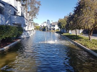 408 Barnegat Ln, Redwood City, CA 94065
