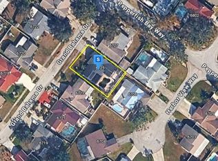 6725 Grand Bahama Dr, Tampa, FL 33615