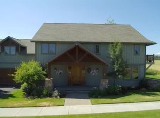 543 S Pine Meadow St, Sisters, OR 97759