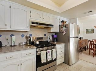 4055 River Woods Dr, Auburn, CA 95602