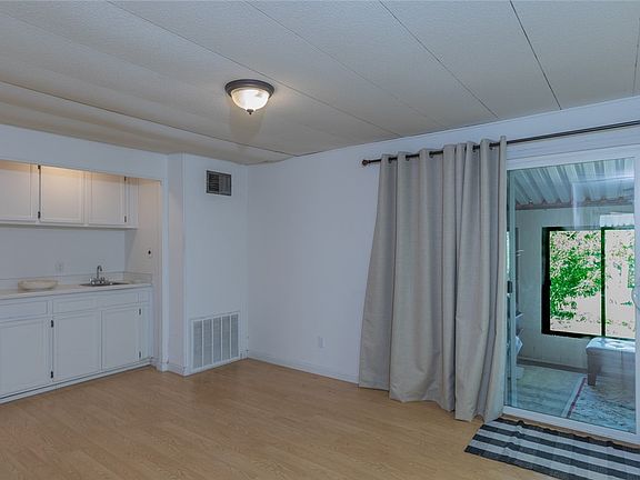 4th image of 4878 Leonard Rd Space 3