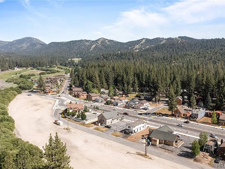 42638 Moonridge Rd — Photo 39