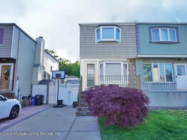 38 Mulberry Ave, Staten Island, NY 10314