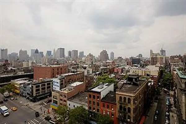 Sold by Douglas Elliman | media 25