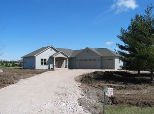 N7595 Redtail Lane, Malone, WI 53049