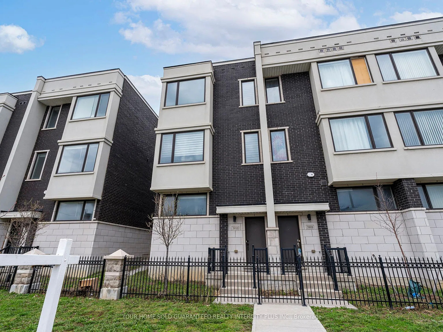 4 bed, $4,000 — Photo 2
