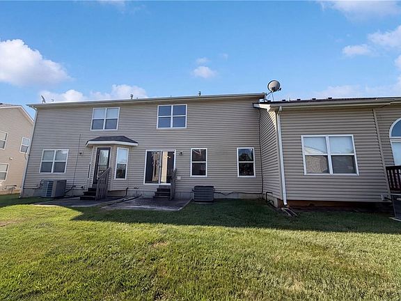 5th image of 1132 SW Arborfair Dr
