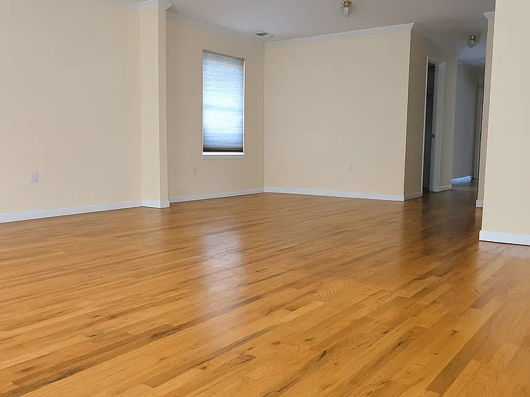 515 Irvine Turner Blvd #2 — Photo 4