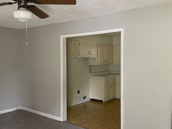 3rd image of 4420 Pine Mill Rd