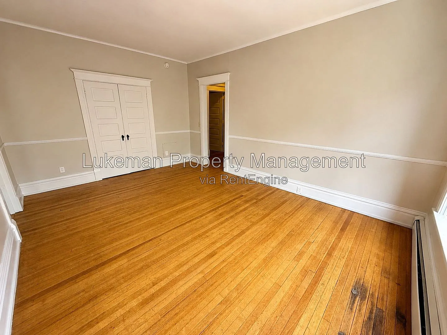1 bed, 1.0 bath, $915 — Photo 2