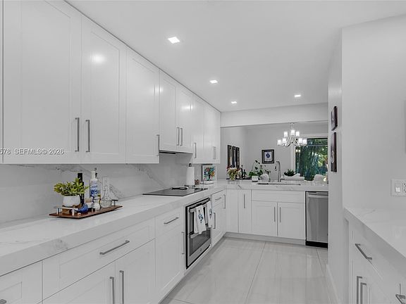 3rd image of 4737 NW 98th Pl