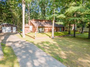 121 Kimberly Dr, Prudenville, MI