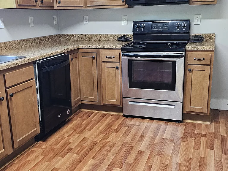 1009 Pittsburgh St #109 — Photo 1
