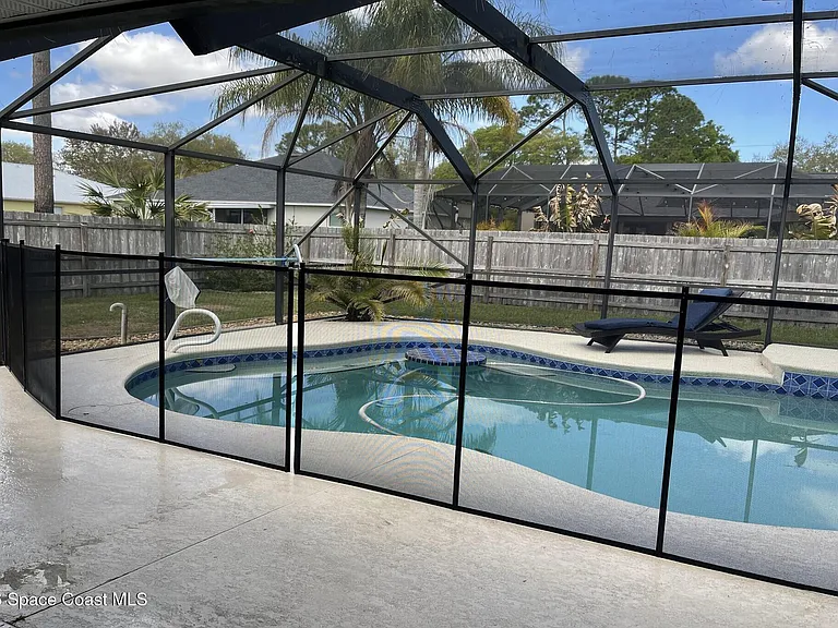 6550 Corsica Blvd — Photo 23