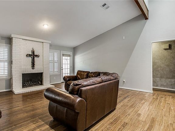 5th image of 508 Willow Creek Ct