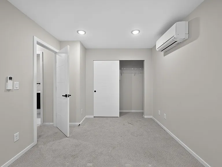 1472 21st Ave — Photo 18