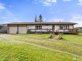 2700 Mallis Landing Road, Raymond, WA 98577