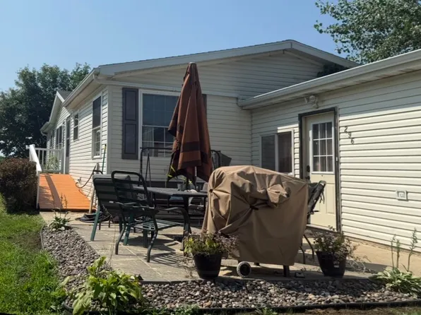 296 Countryview St, Kasson, MN 55944