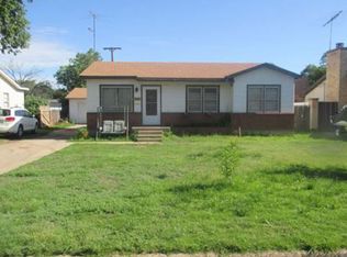 1109 NE 2nd St, Dumas, TX 79029