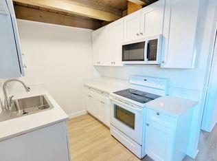 6220-1 Lemona Ave #49, Van Nuys, CA 91411