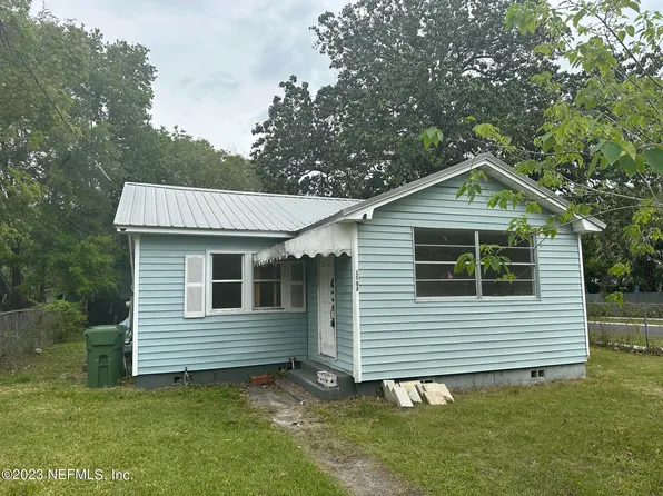 1502 CARR Street, Palatka, FL 32177