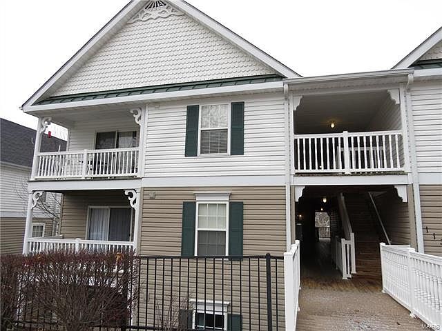 1st image of 1133 Arbor Creek Dr APT 3B