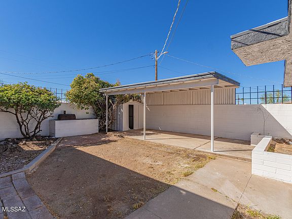 3rd image of 7148 S Susana Dr