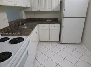 8005 SW 107th Ave APT 116, Miami, FL 33173