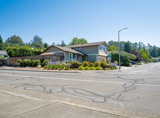 5426 Arnica Way, Santa Rosa, CA 95403