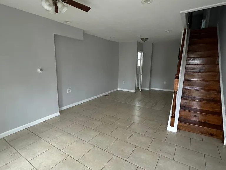 24 E Abbottsford Ave — Photo 11