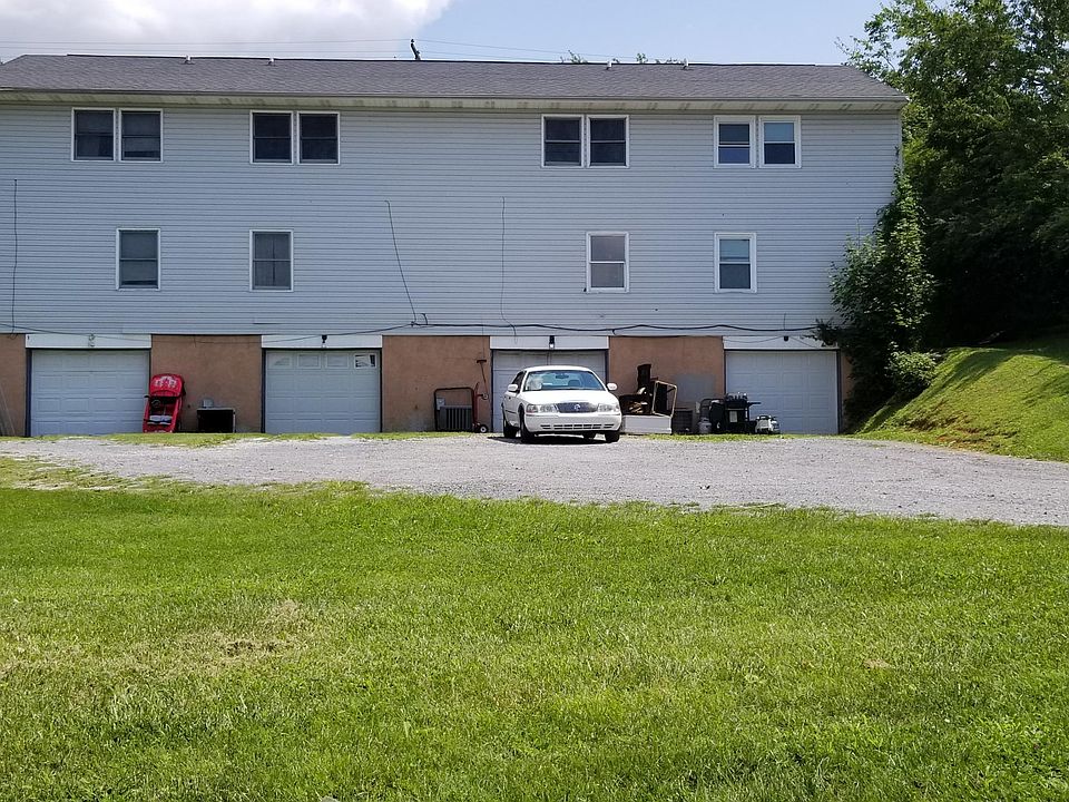 2nd image of 734 5th St