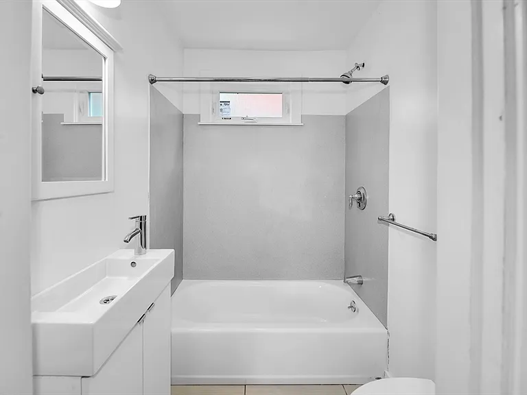 79 Perkins St #2 — Photo 5