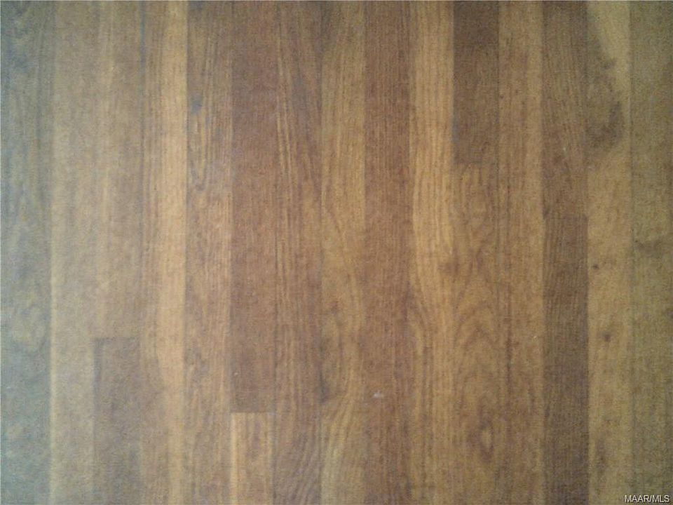 2nd image of 2724 Ashley Ave