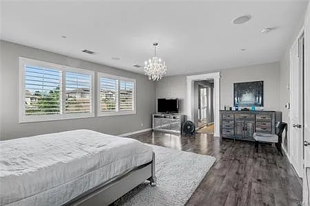 4982 Snowberry Dr — Photo 10