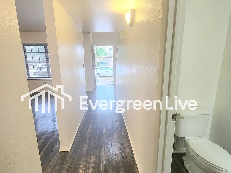 120 Raven Dr — Photo 4