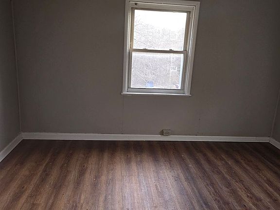 5th image of 613 Baltic Ave #2