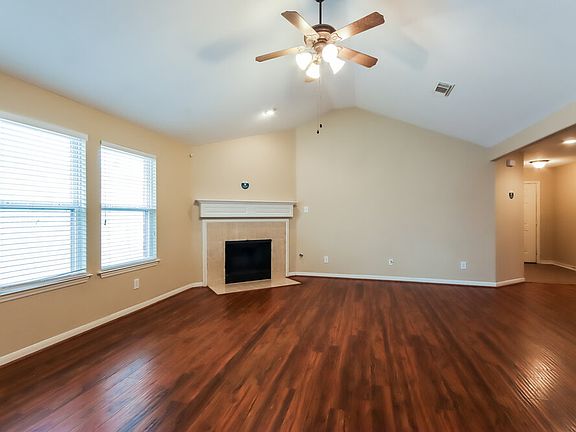 4th image of 10227 Canyon Rose Ln