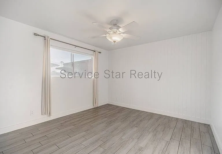 518 E Huntington Dr #3 — Photo 7