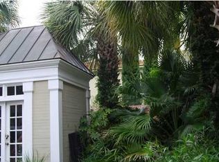 2 Longitude Ln, Charleston, SC 29401