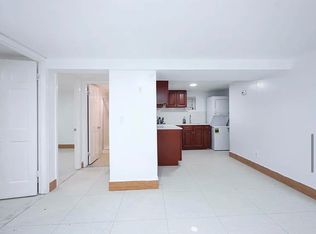 19 Winfield St #1, Staten Island, NY 10305