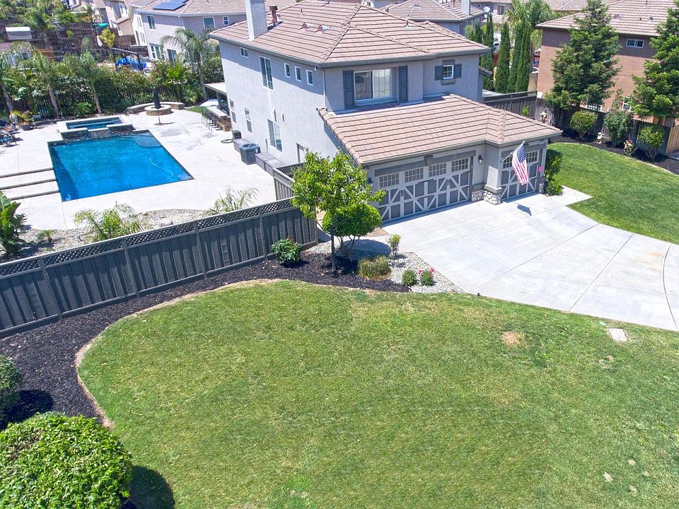1st image of 4809 English Oaks Ct