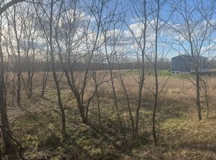 Eagle Pass Dr, Eaton Rapids, MI 48827