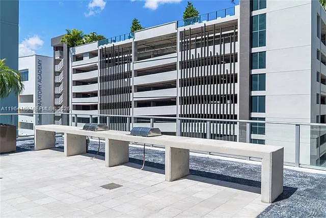 1010 SW 2nd Ave #606 — Photo 31