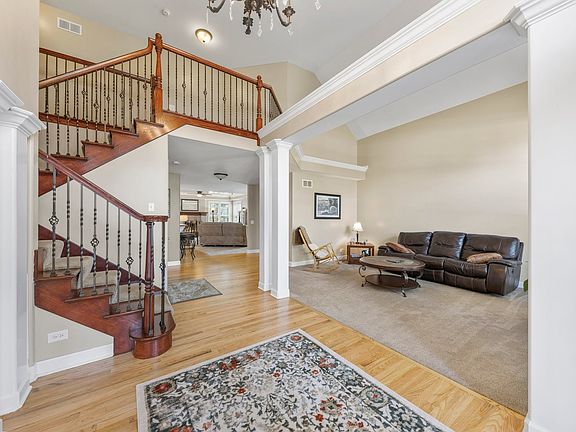 3rd image of 24853 Winterberry Ln