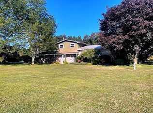 914 Oak Ridge Rd, New Bethlehem, PA 16242