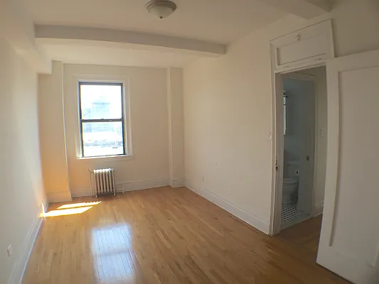 Rented by Newcastle Realty Services | media 7