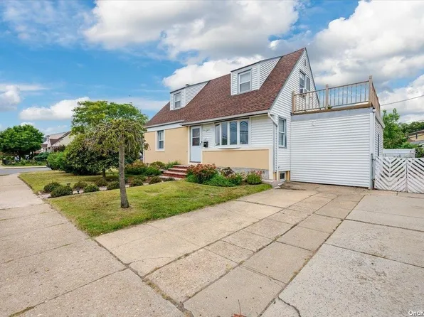 197 Hendrickson Avenue, Valley Stream, NY 11580